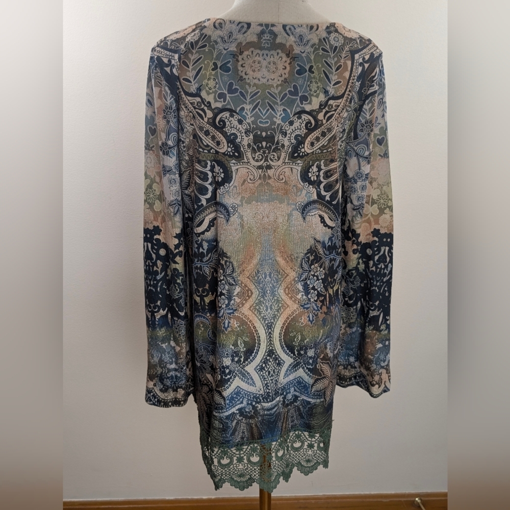 ONE WORLD Women's Size Medium Multicolor Patterned Tunic with Green Lace Hem - Picture 7 of 12